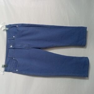 Women's  Capri Blue  Jeans